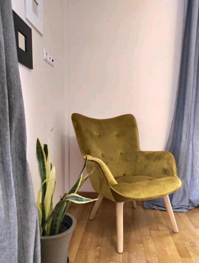 Stylish -Modern Apartment Heart Of Marousi 아테네 외부 사진