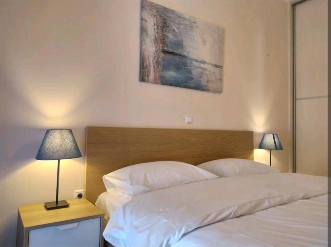 Stylish -Modern Apartment Heart Of Marousi 아테네 외부 사진